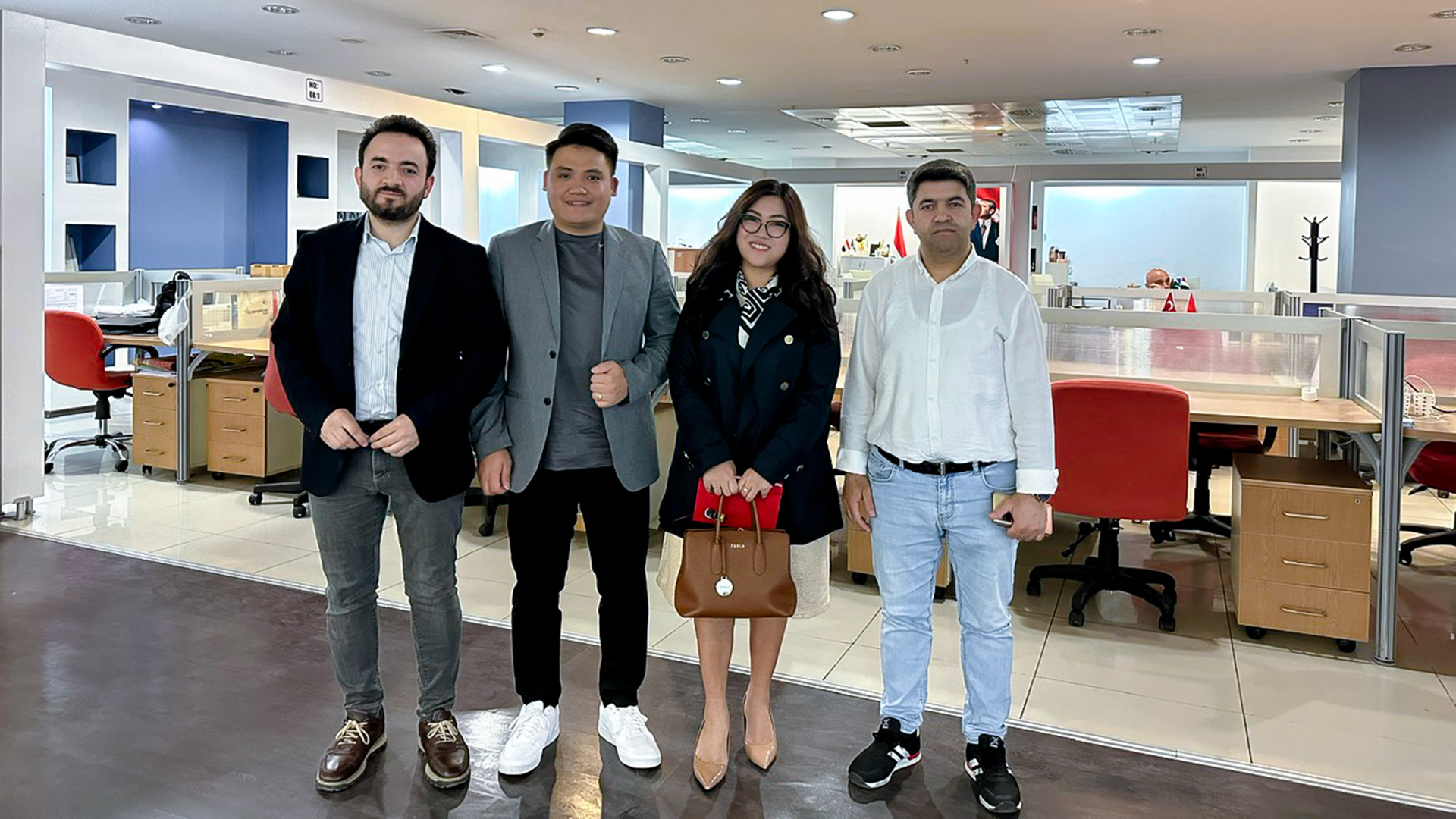 Gặp gỡ đối tác tại châu Âu